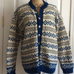 Norwegian handmade Vintage women’s Fair Isle button front knit sweater XL
